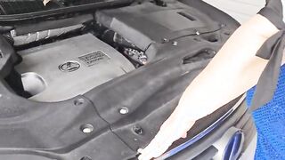Big ass cheating wife seduces mechanic and gives him blowjob as payment for repair
